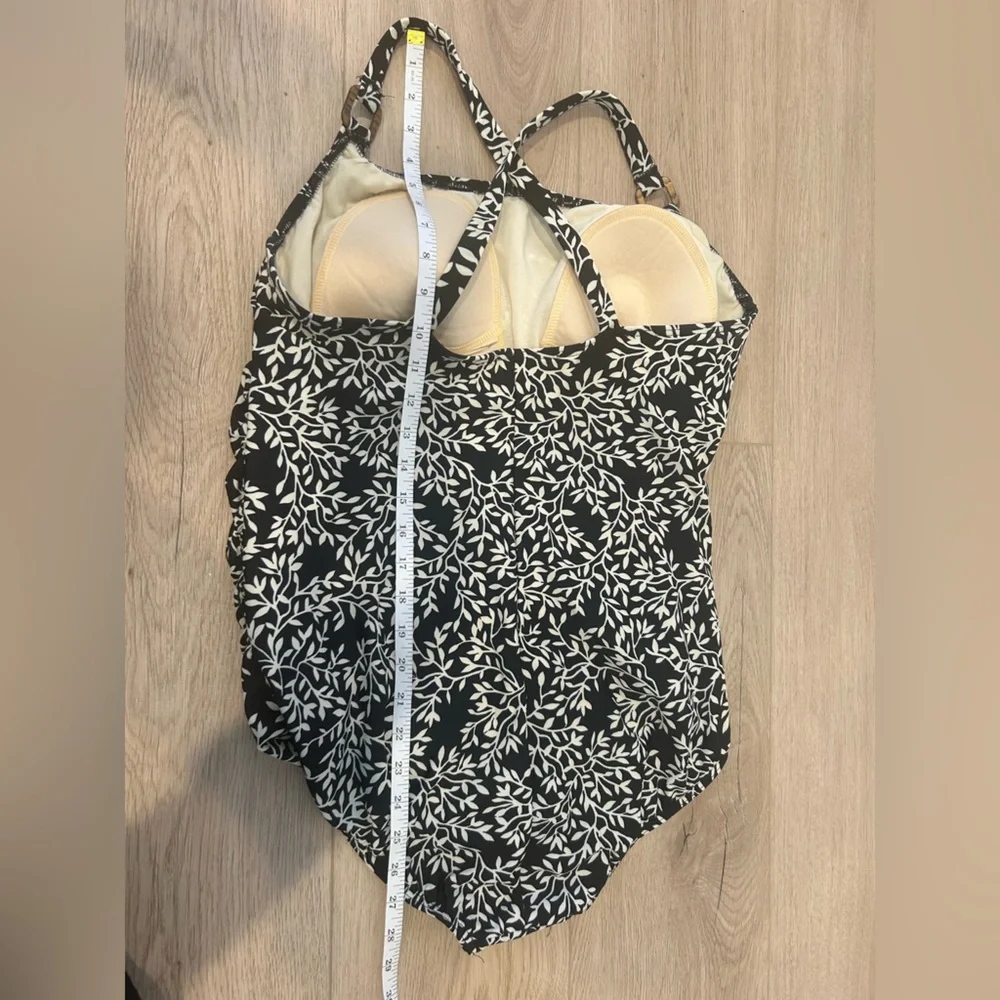 Lands' End Swimsuit Tank Plus 18W Padded Shelf Bra Side Ruching Black Leaf Print - Picture 5 of 7